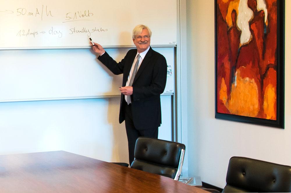 Dr Peter Gansow